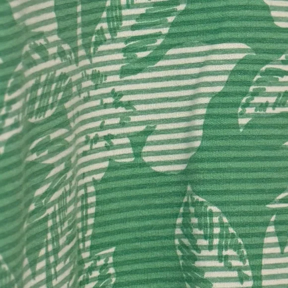 NWOT Men’s Long Sleeve Reversible Tommy Bahama Pullover - Picture 7 of 13